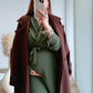 trench-long-en-maille-de-grossesse-couleur-marron-chocolat